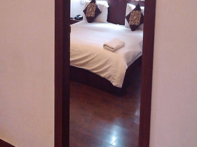 18 Square Lake View Boutique Hotel2