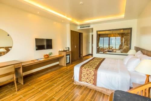 Superior Double Room with Sea View