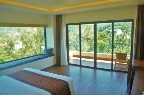 Deluxe Double Room with Balcony