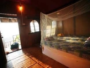 Om Sai Beach Huts3