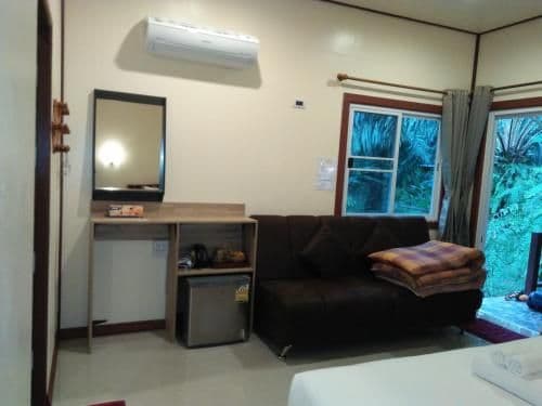 Double Room with Balcony and Air Conditioning