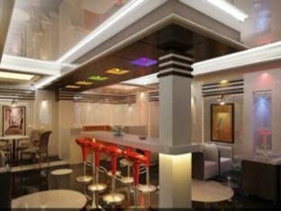 Super Townhouse Bani Park formerly Aroma Residency3