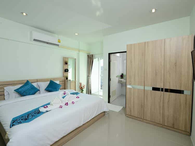 Enrich Boutique Place Enrich Boutique Place
