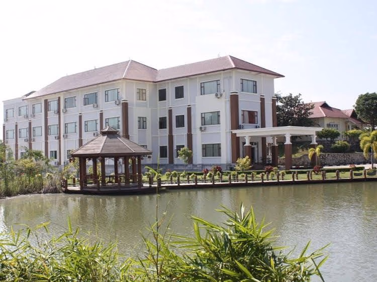 Golden Myanmar Hotel4