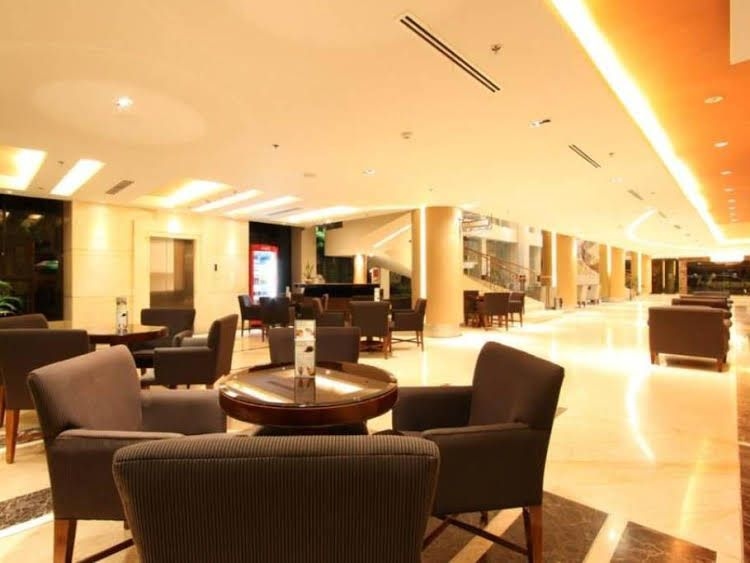 Garden Orchid Hotel0