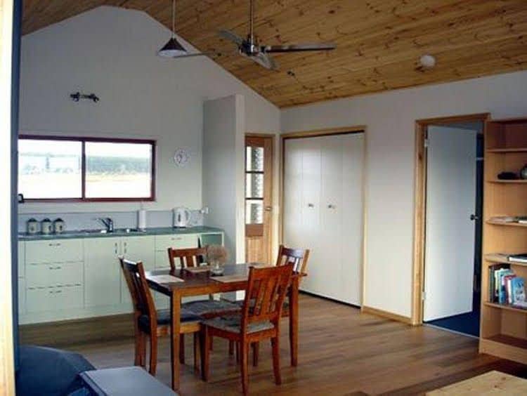 Frog Gully Cottages Frog Gully Cottages