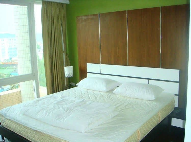 Baan Sansaran Condo Baan Sansaran Condo