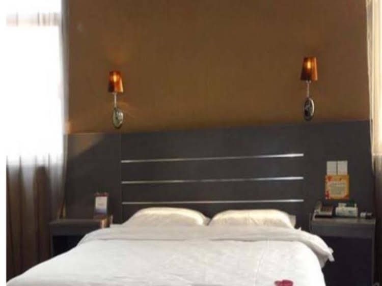 Kunlun Leju Business Hotel Pingdingshan Ruzhou Railway Station3
