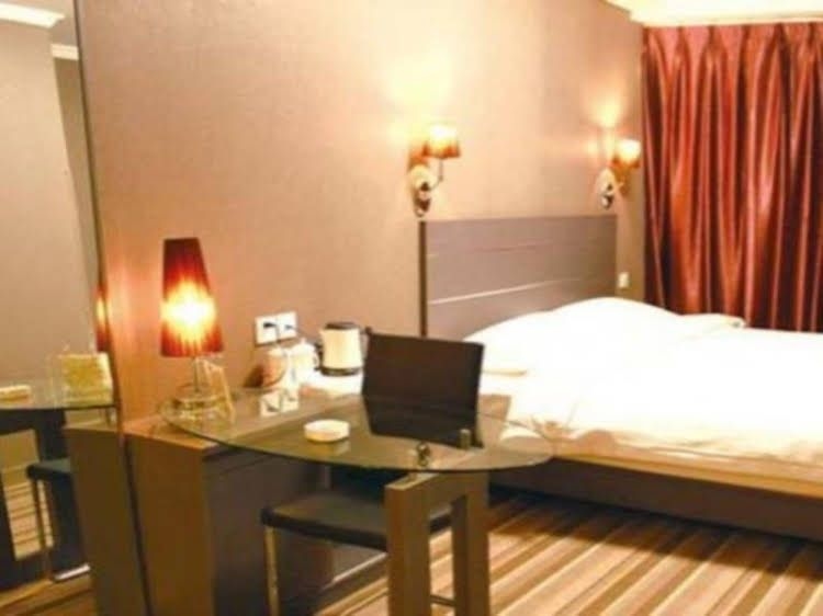 Kunlun Leju Business Hotel Pingdingshan Ruzhou Railway Station2