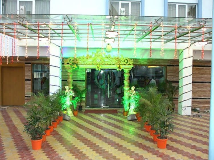 Hotel Udayee International1