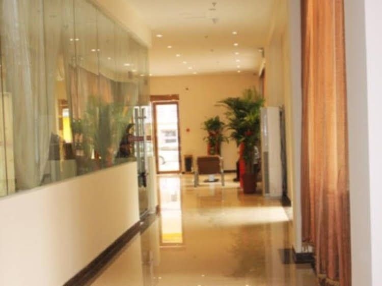 Kunlun Leju Business Hotel Zhengzhou Medical College2