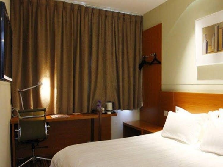 Goldmet Inn Shenyang Huaiyuan Gate2