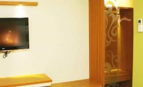 Life Hotel Sudirman Surabaya Life Hotel Sudirman Surabaya