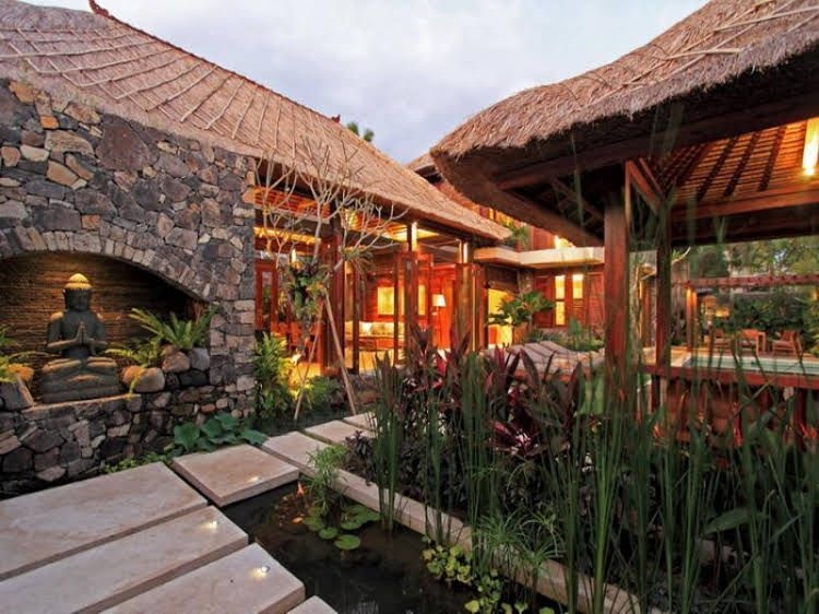 วิลลา ซูอาร์ (Villa Suar)0
