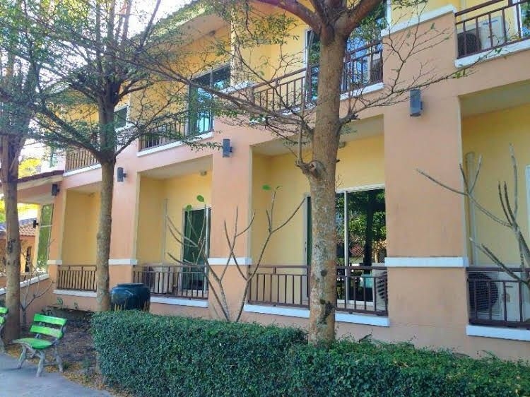 The Golden Hill Resort4