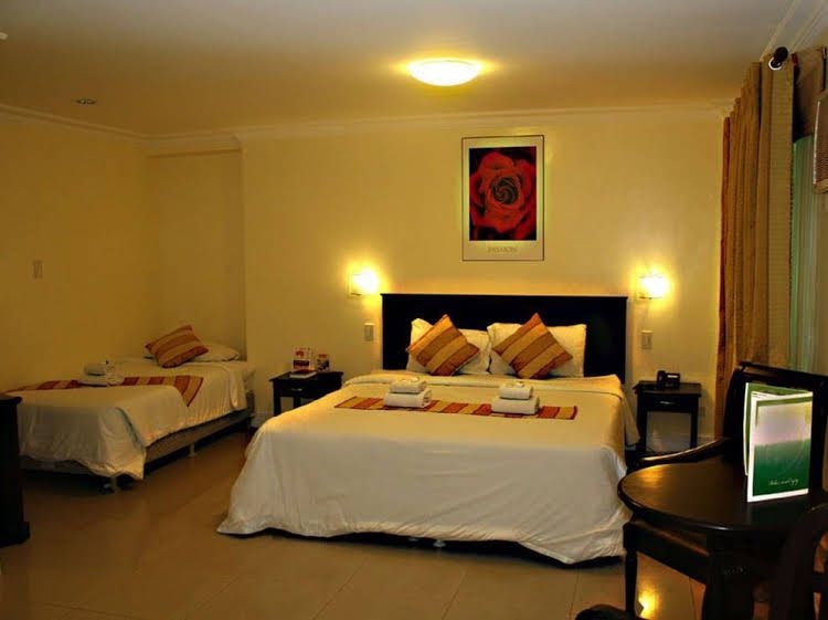 OYO 252 Hotel Euroasia2