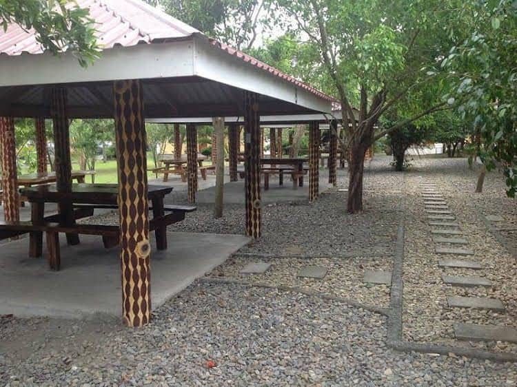 Calinisan Beach Resort Calinisan Beach Resort