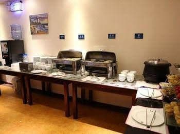 GreenTree Inn Jiangsu Suzhou Zhonghuan Baihui Square Middle Yangchenghu Road Metro Express Hotel GreenTree Inn Jiangsu Suzhou Zhonghuan Baihui Square Middle Yangchenghu Road Metro Express Hotel