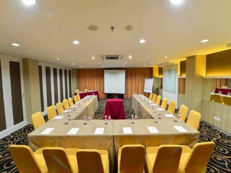 D'Hotel Jakarta D'Hotel Jakarta