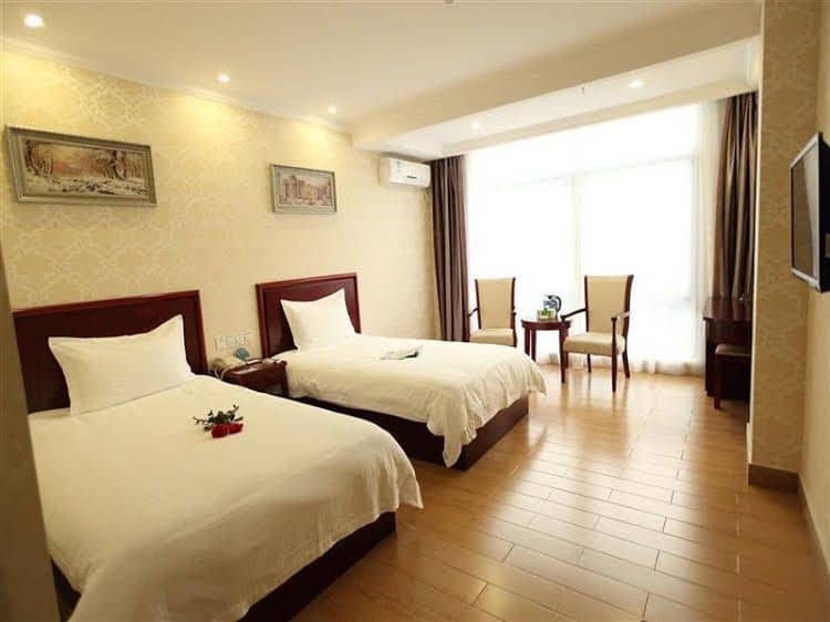GreenTree Inn GuangDong HuiZhou South Railway Station DanShui RenMin Road Business Hotel GreenTree Inn GuangDong HuiZhou South Railway Station DanShui RenMin Road Business Hotel