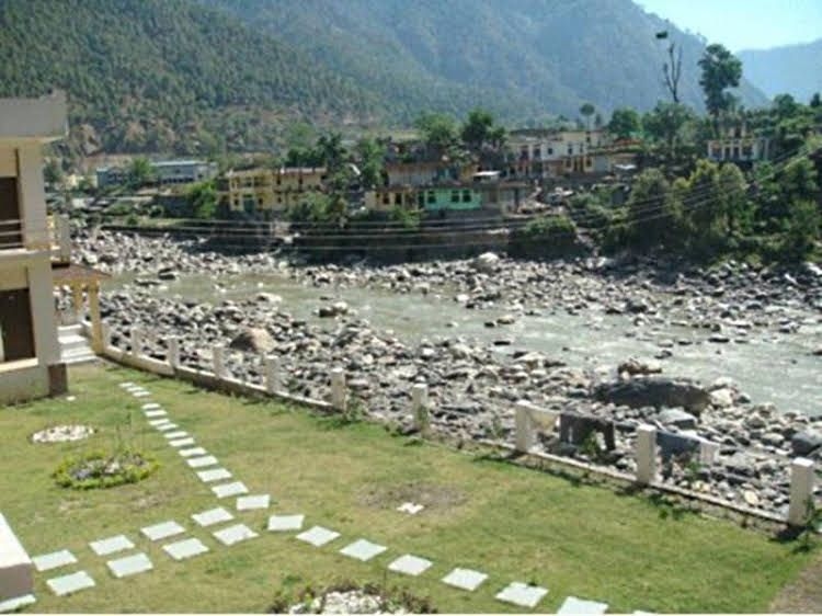 Shiv Parivar Resorts2