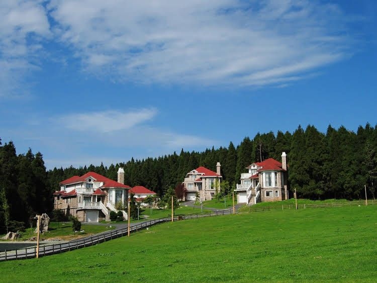 Fairy Maiden Mountain Holiday Hotel1