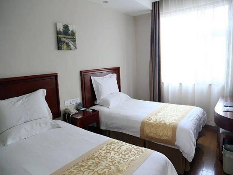 Greentree Inn Shandong Weihai Wendeng Wenjing Building Business Hotel2