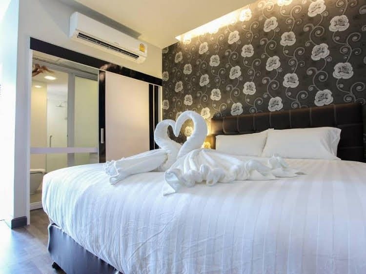 ร่มเย็น การ์เดน เพลซ (Romyen Garden Place)2