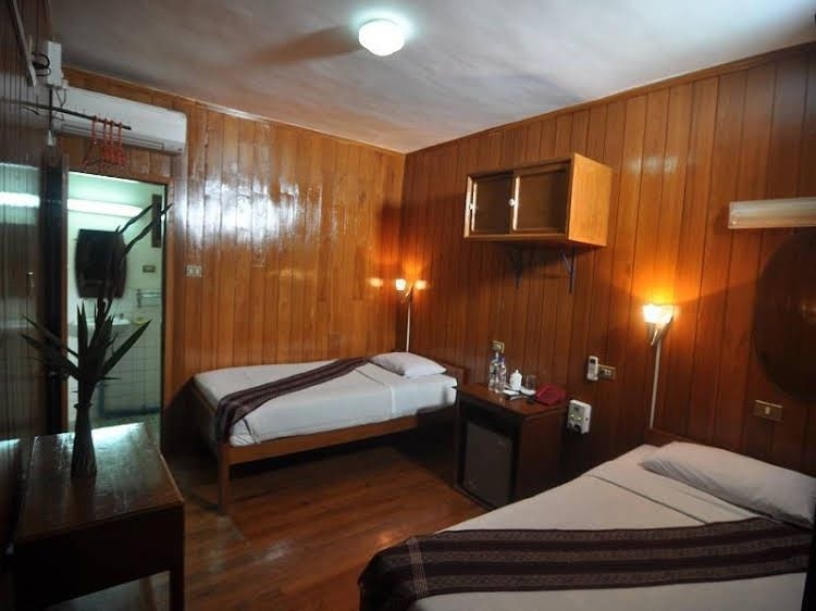Green Land Motel0