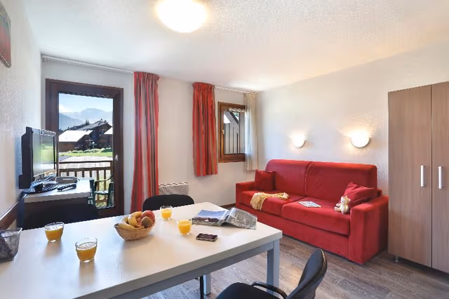 APARTMENT CAPACITY 4 ONE BEDROOM