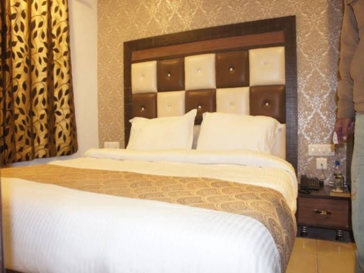 Hotel Paul Una Xpress3