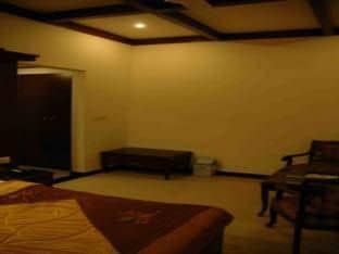 Naaz Hotel Naaz Hotel