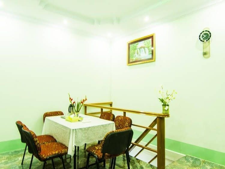 Royal Star Guest House0