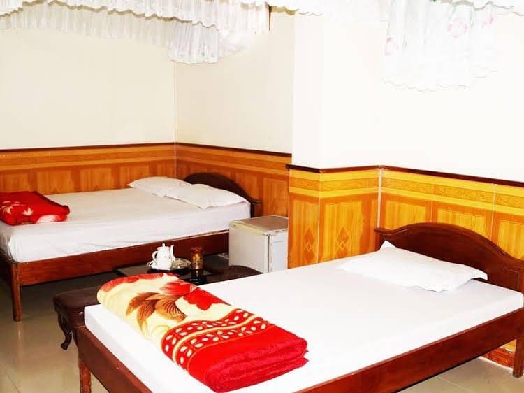 Que Huong Hotel Que Huong Hotel