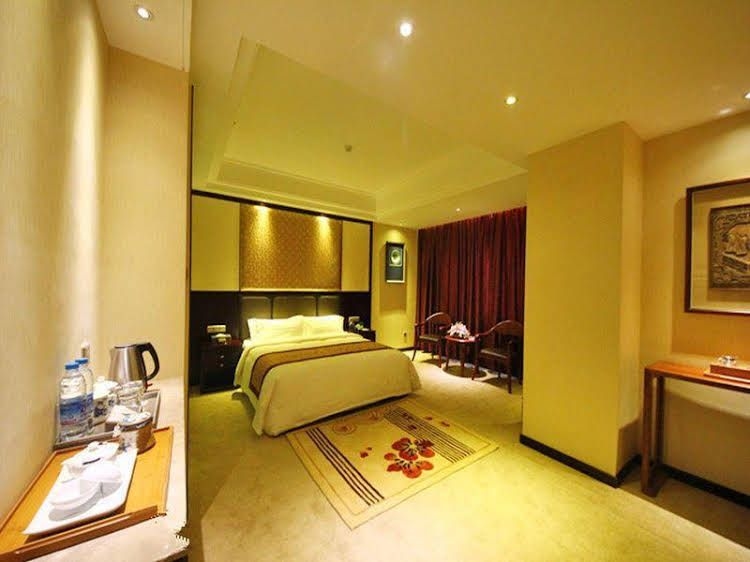 Xian Flying Dragon Hotel1