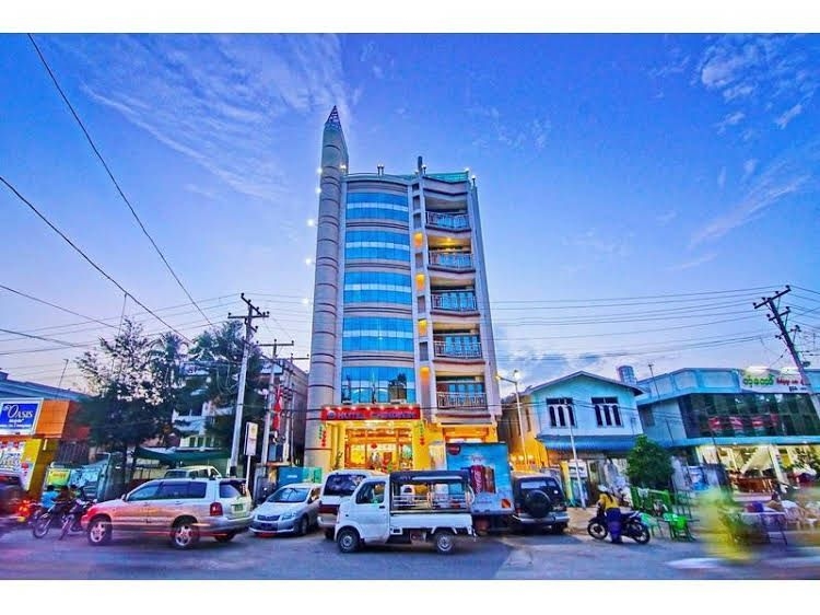 Hotel Chindwin3