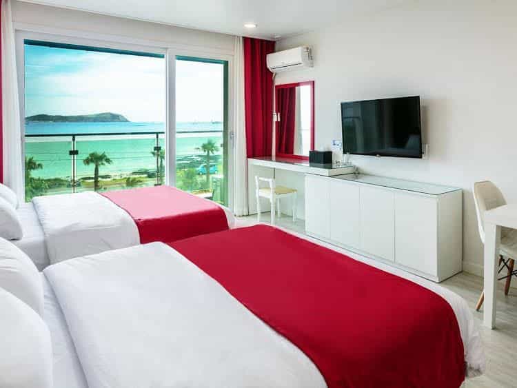 Spring and Autumn Family Hotel Spring and Autumn Family Hotel