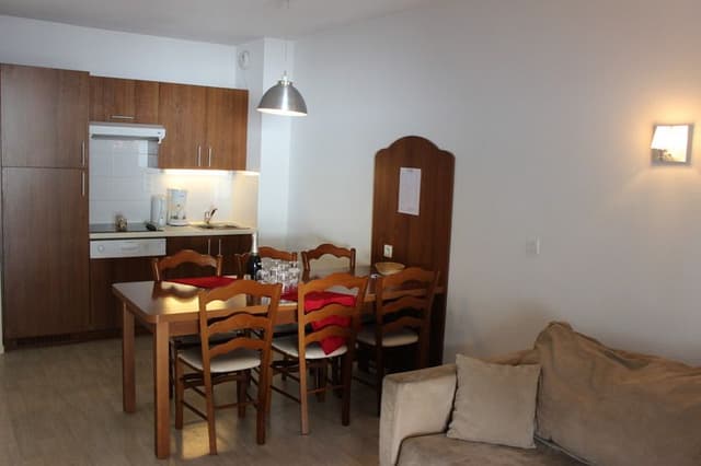 APARTMENT CAPACITY 7