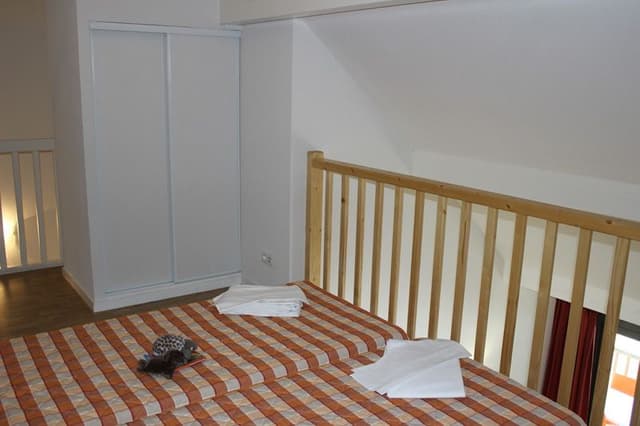 APARTMENT CAPACITY 6 ONE BEDROOM