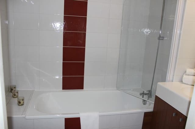 APARTMENT CAPACITY 6 TWO BEDROOMS