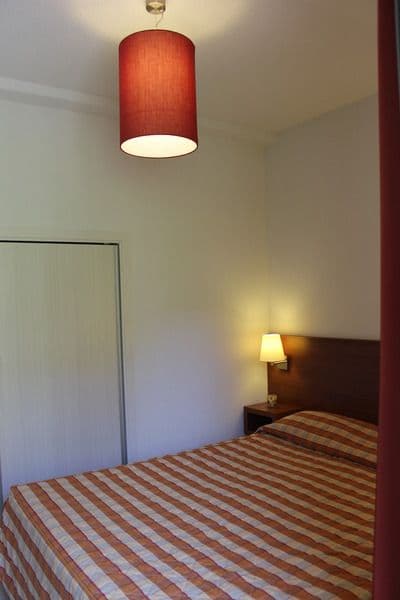 APARTMENT CAPACITY 6 TWO BEDROOMS