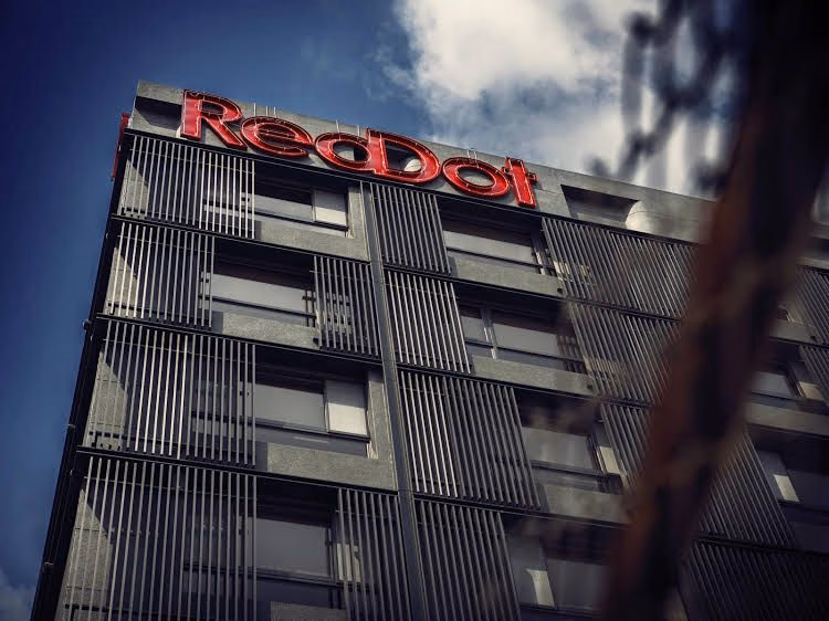 Red Dot Hotel2