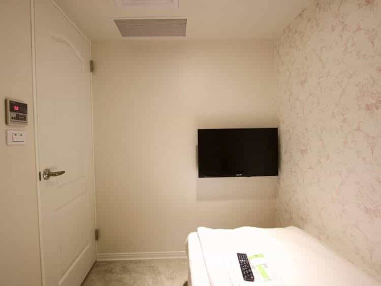 406 Inn 406 Inn