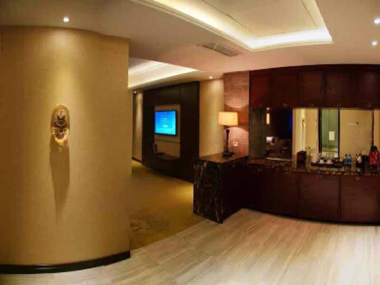 Chizhou Dongrong Resort Hotel Chizhou Dongrong Resort Hotel