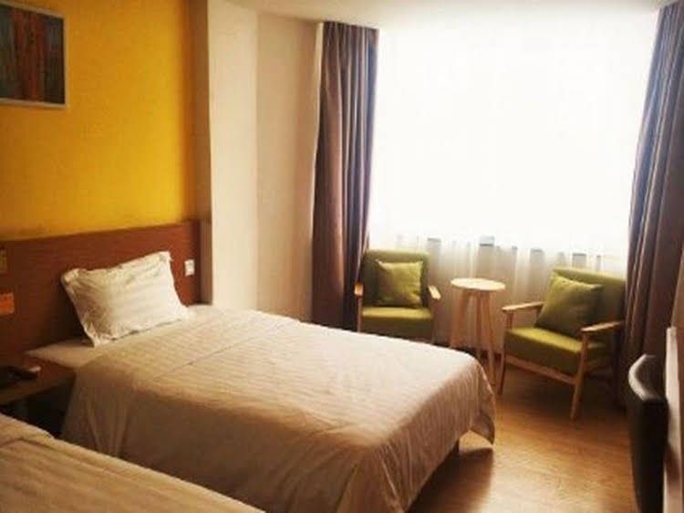 7 Days Inn Shenzhen Luohu World Trade Center Branch2