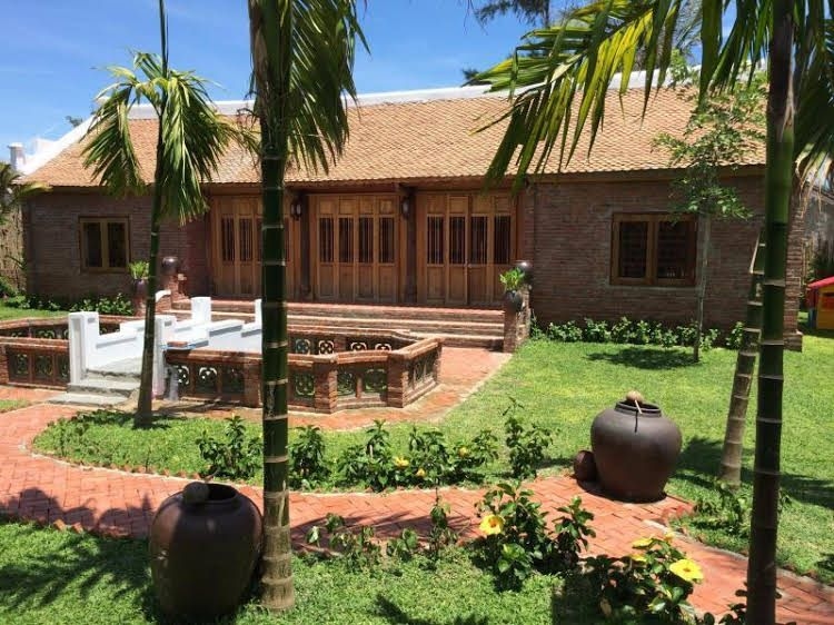 Tropical Garden House2