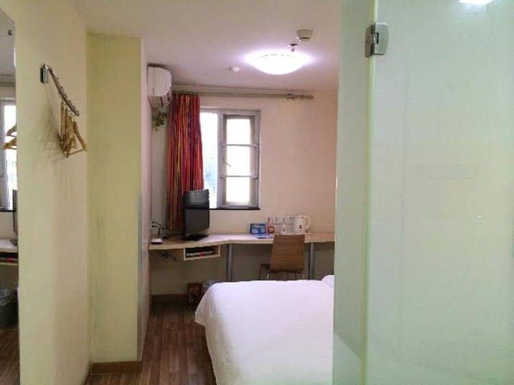 7 Days Inn Zhuhai Jida Duty Free Shop Branch 7 Days Inn Zhuhai Jida Duty Free Shop Branch