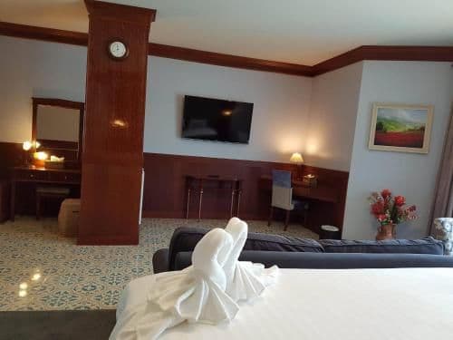 Deluxe Double or Twin Room
