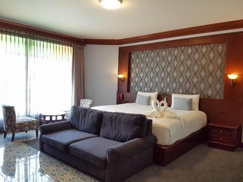 Deluxe Double or Twin Room