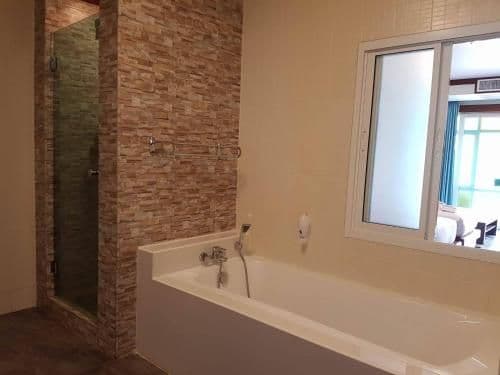Deluxe Double or Twin Room with Pool Access